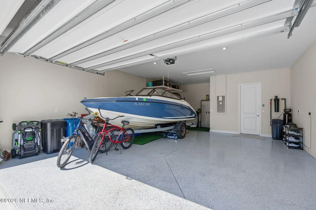 Photo of 361 PELTON Place