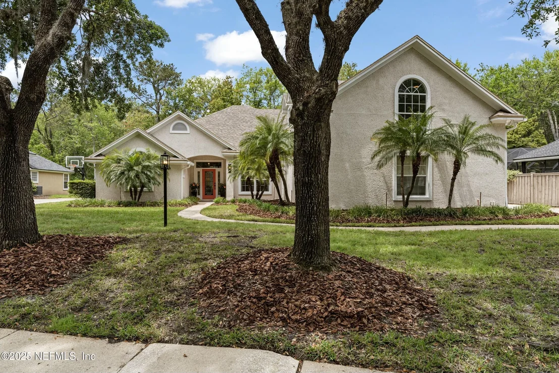 Photo of 140 BEAR PEN Road