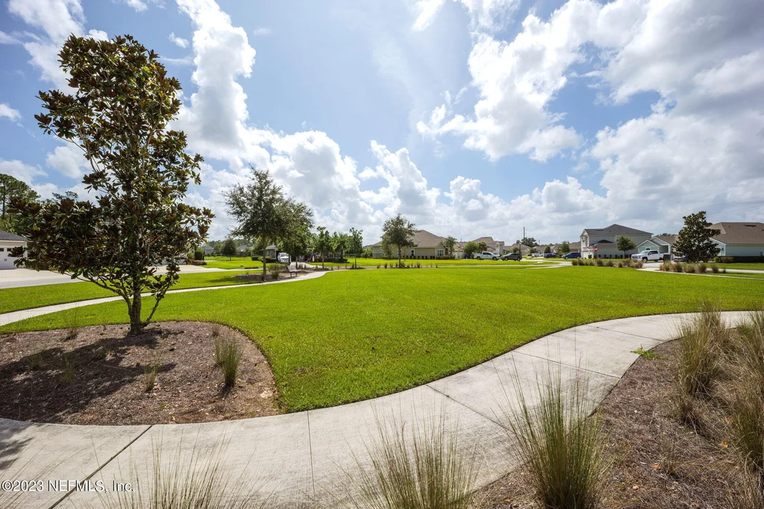 Photo of 210 CEDARSTONE Way