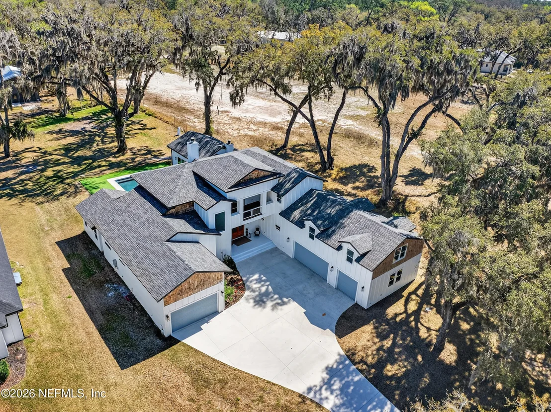 Photo of 10800 COUNTY ROAD 13 N