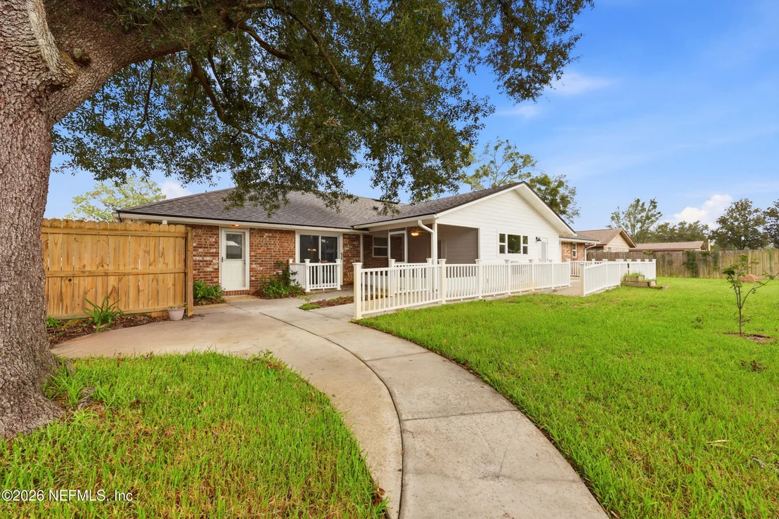 Photo of 2069 MONMOUTH Circle