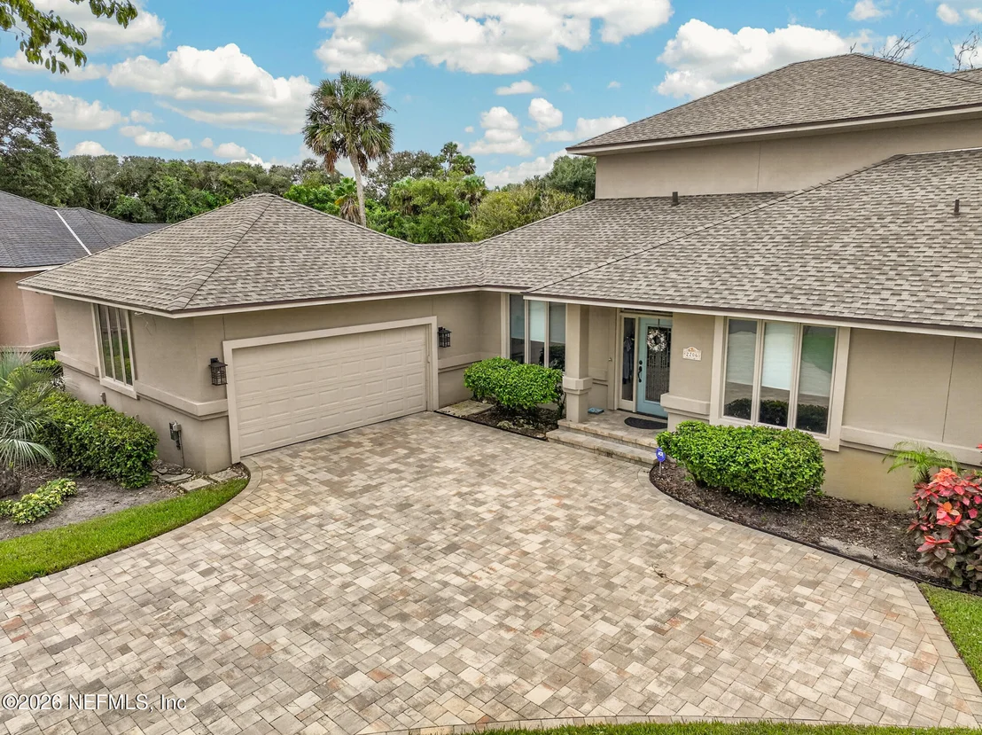 Photo of 2206 LAUGHING GULL Circle