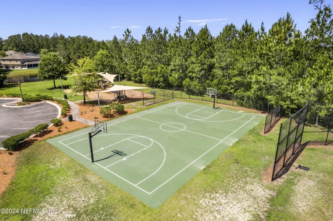 Photo of 65985 EDGEWATER Drive