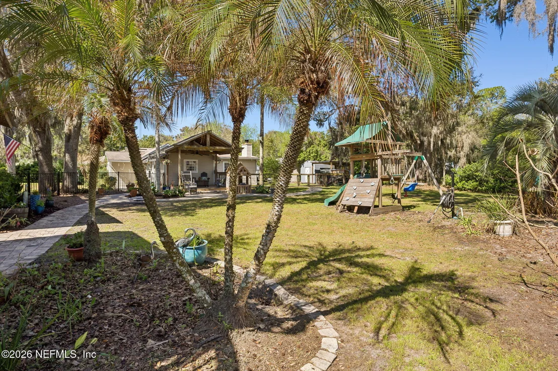 Photo of 8224 HALL Lane