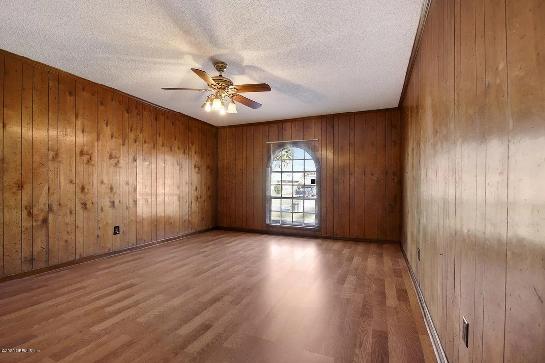 Photo of 1697 DEBBIE Lane
