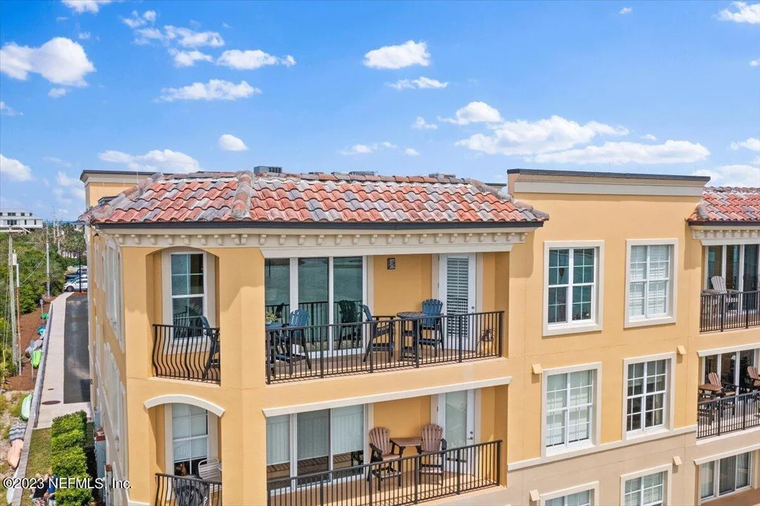 Photo of Unit 301 at 130 SUNSET HARBOR Way