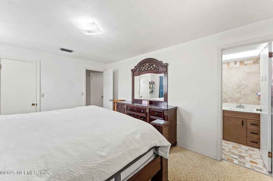 Photo of 4047 SCHIRRA Drive
