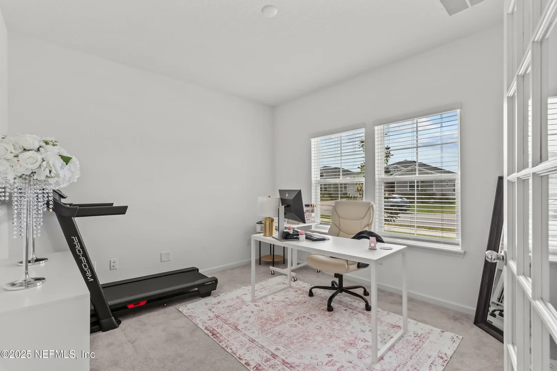 Photo of 9852 LOVAGE Lane