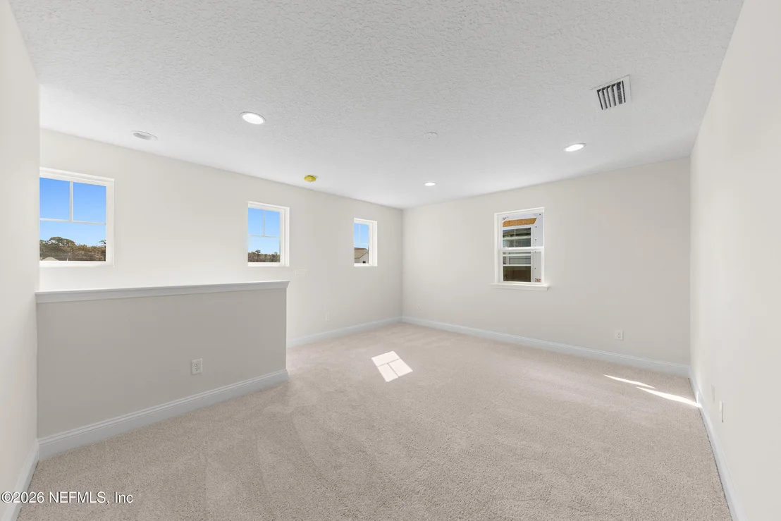 Photo of 357 DOWNRIVER Road