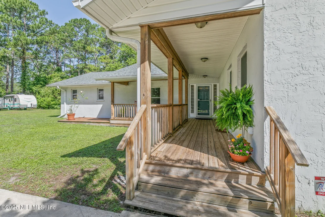 Photo of 120 STOKES LANDING Road
