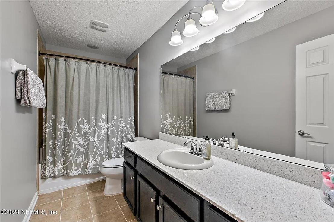 Photo of 7140 FLEUR COVE Drive