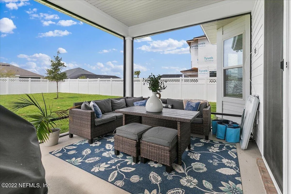 Photo of 476 SILVERLEAF VILLAGE Drive