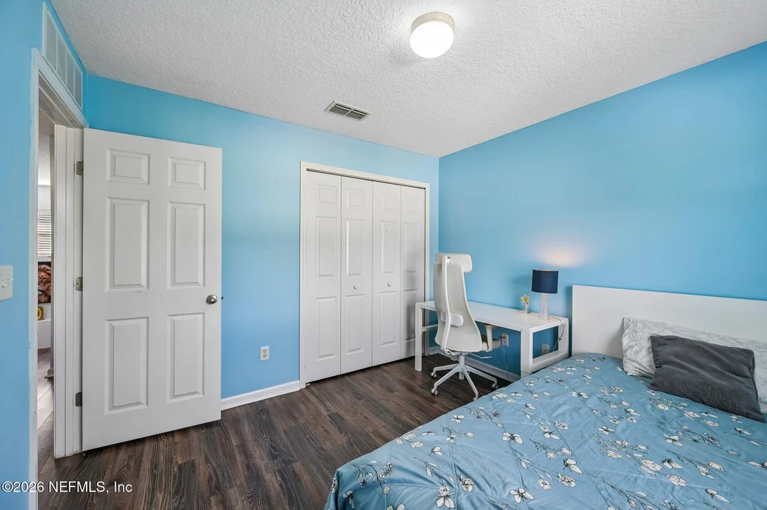 Photo of 558 ROSERUSH Lane