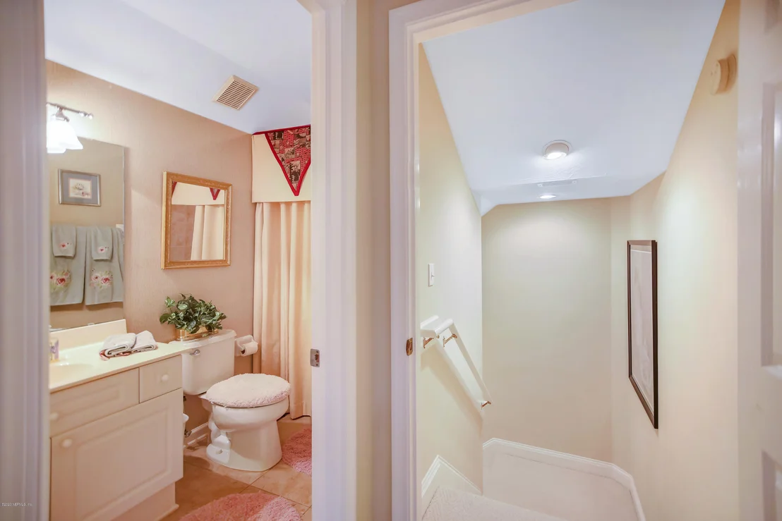 Photo of 261 PINEHURST POINTE Drive