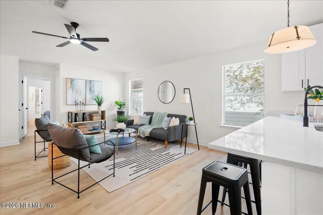 Photo of 909 GAVAGAN Road