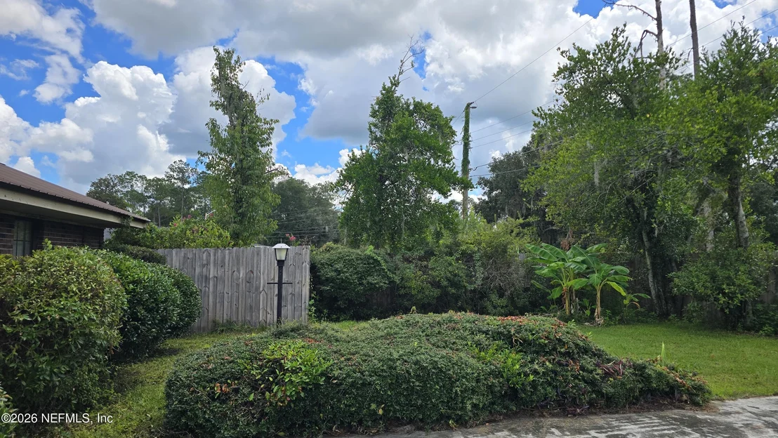 Photo of 1017 PINEVIEW Circle SW