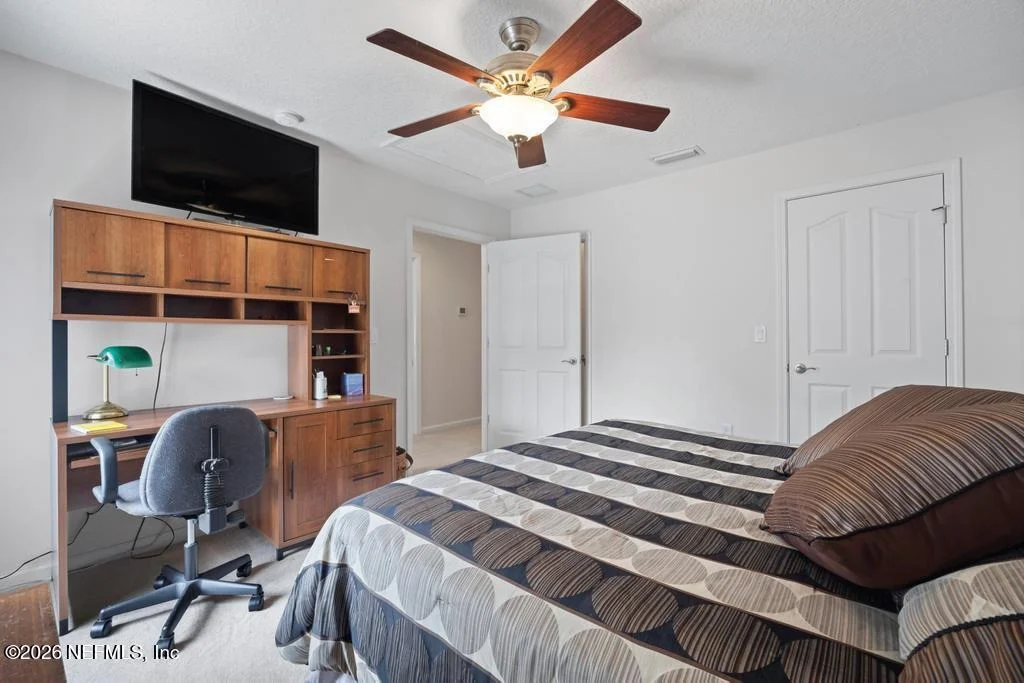 Photo of 124 RIVER PLANTATION Road N