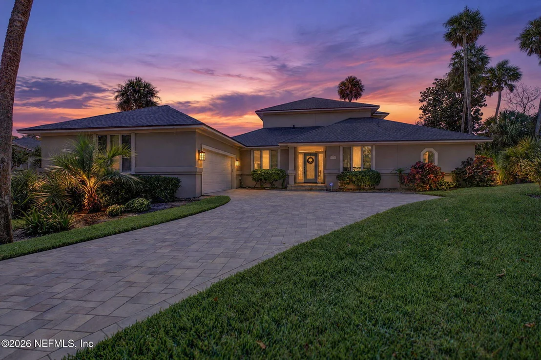 Photo of 2206 LAUGHING GULL Circle