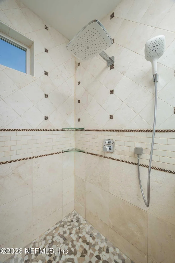 Photo of 7111 A1A S