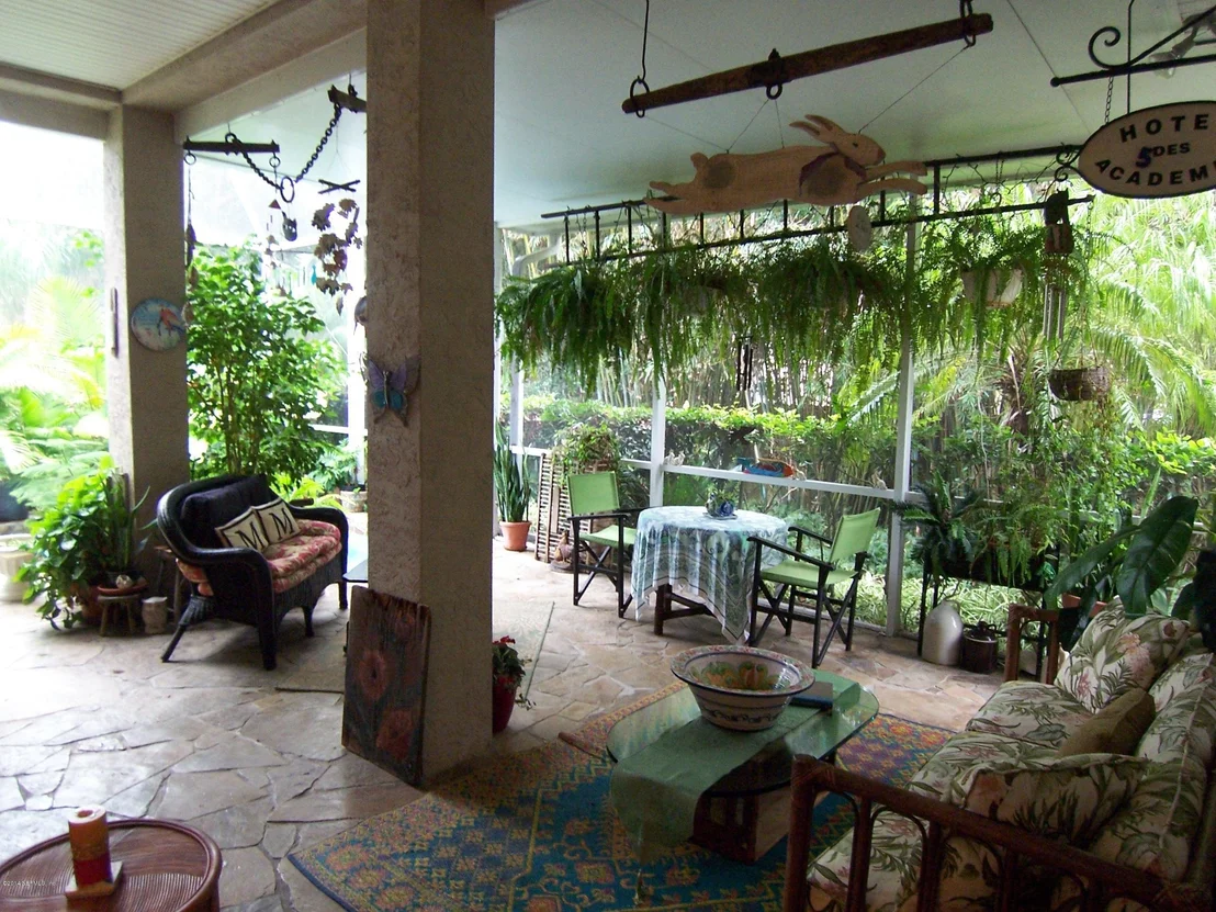 Photo of 165 S BEACH Drive