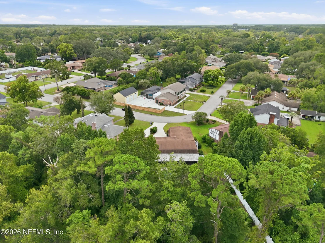 Photo of 6151 GRAYLING Drive