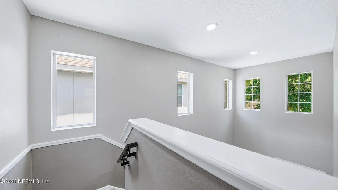 Photo of 650 BRIAR VIEW Drive