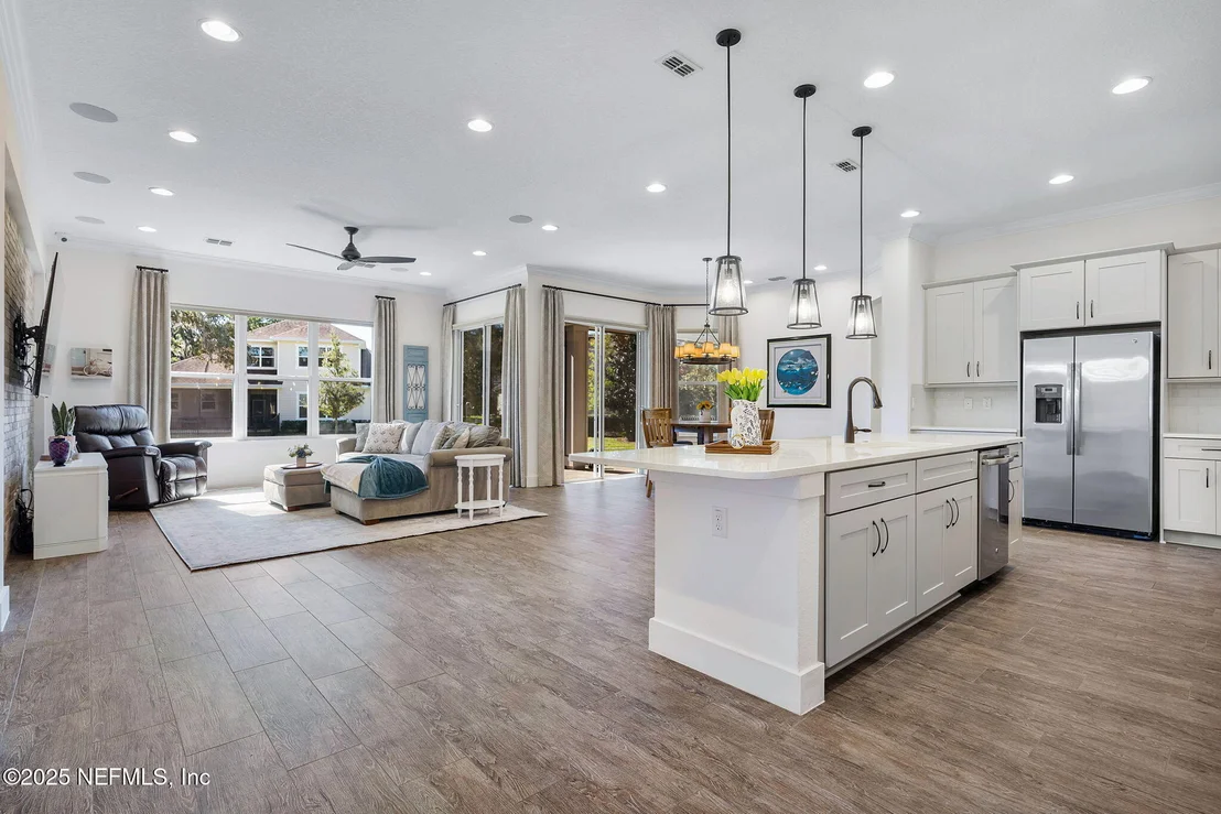 Photo of 8494 MABEL Drive