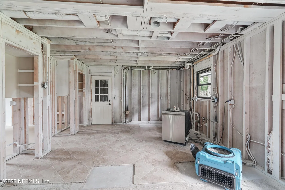 Photo of 4463 RIVER TRAIL Road