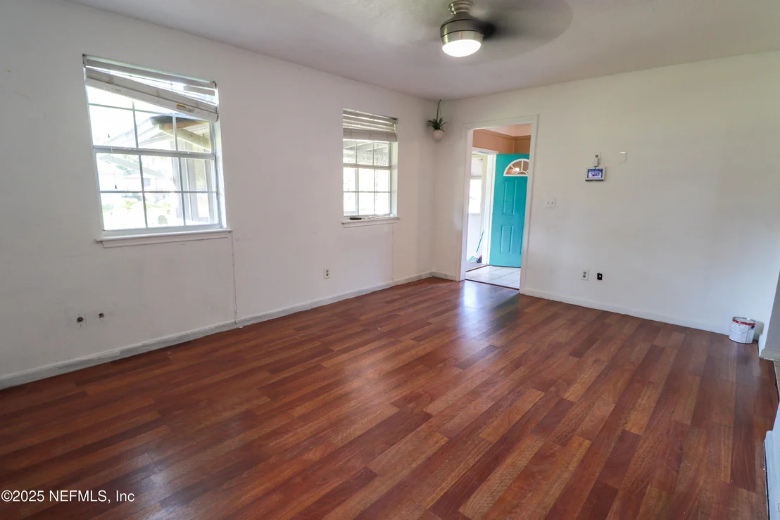 Photo of 3390 SHERIDAN Road