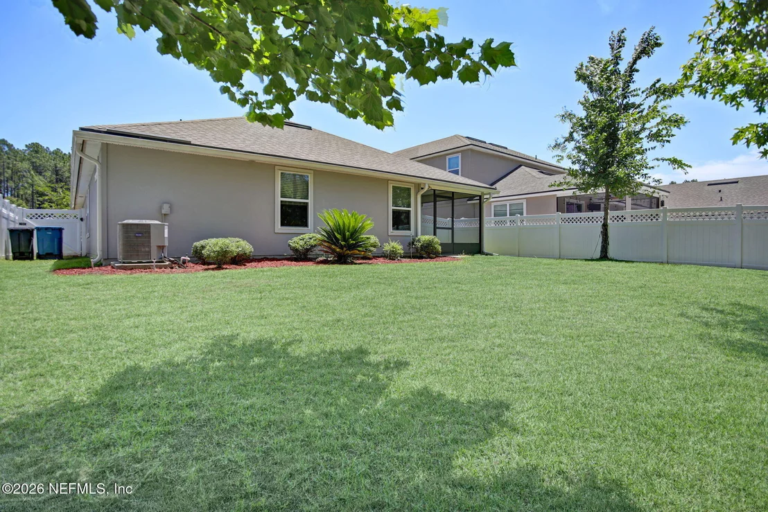 Photo of 388 GLASGOW Drive