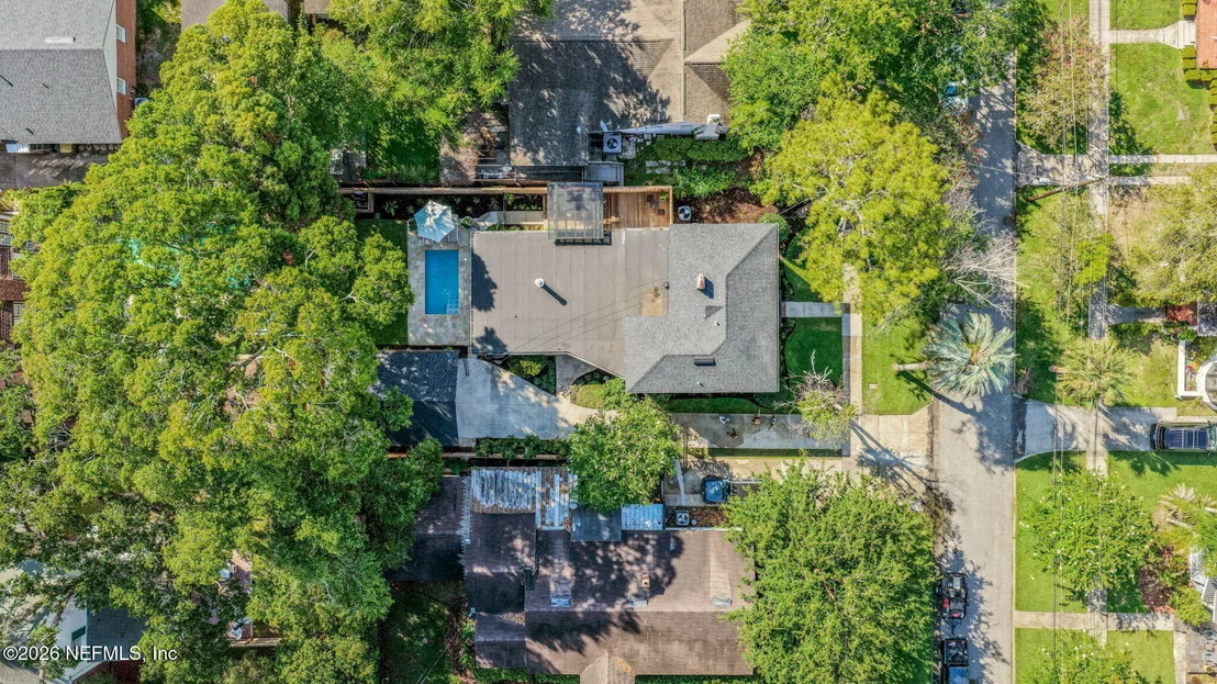 Photo of 1345 TALBOT Avenue