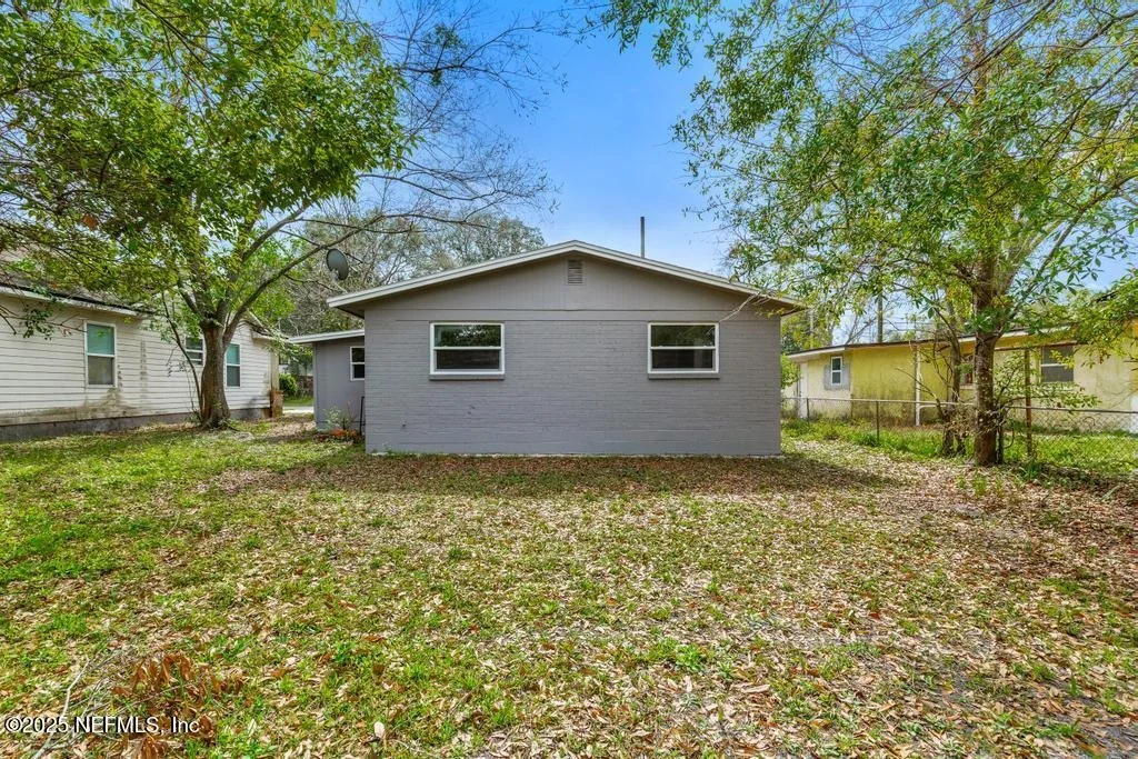 Photo of 3237 PHYLLIS Street