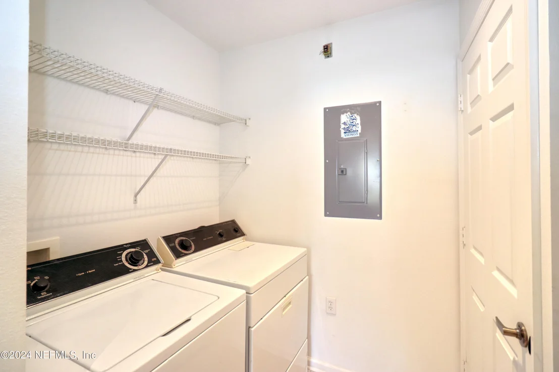 Photo of 1802 PRESTWICK Place