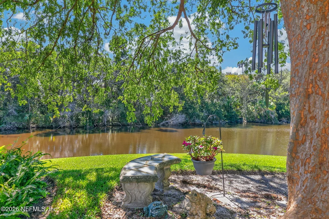 Photo of 2206 LAUGHING GULL Circle