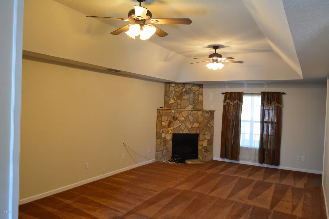 Photo of 9161 HIPPS Road