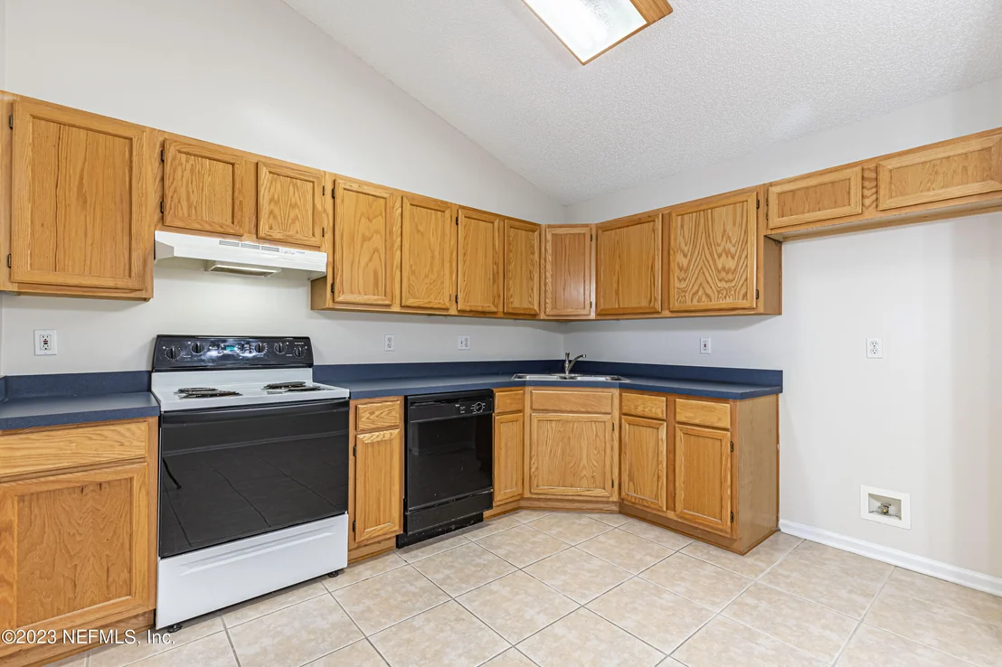 Photo of 3091 WAVERING Lane