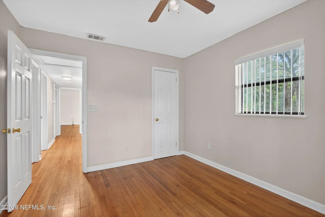 Photo of 4231 RENDALE Drive N