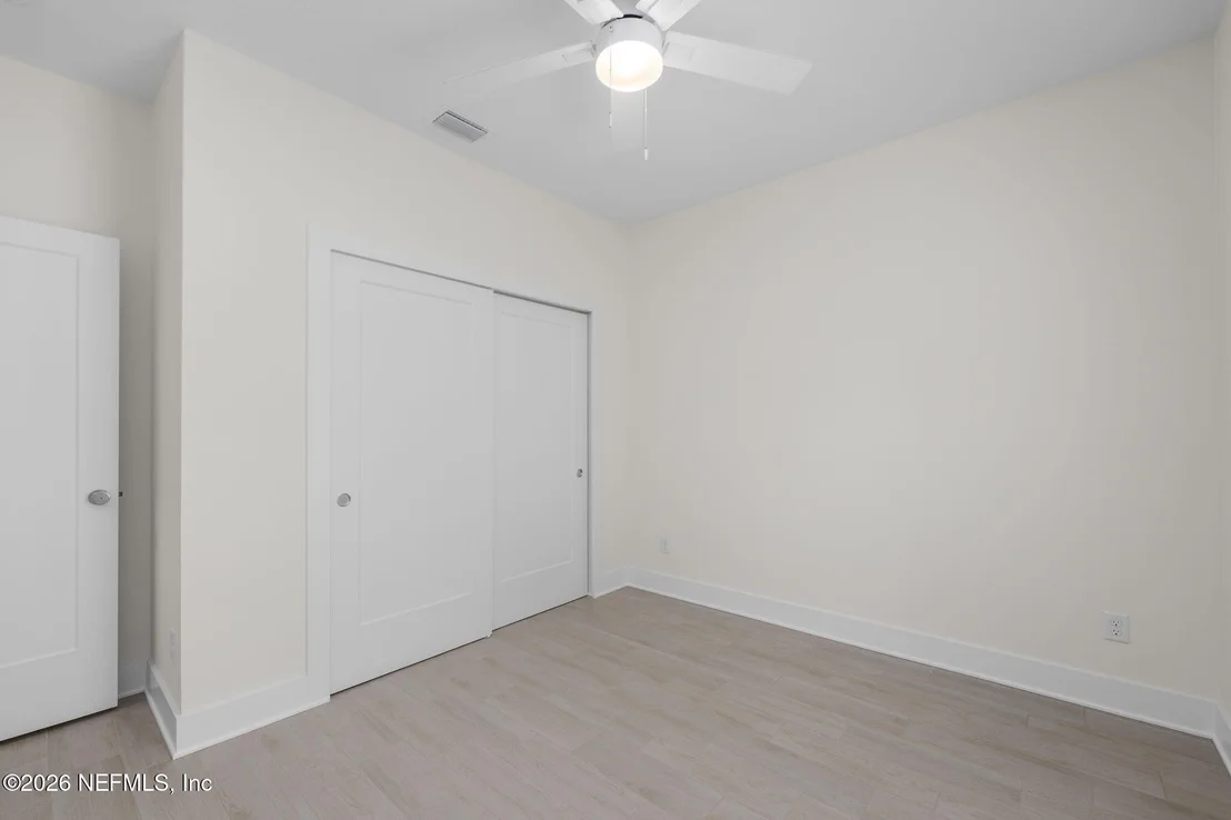 Photo of 882 W 4TH Street
