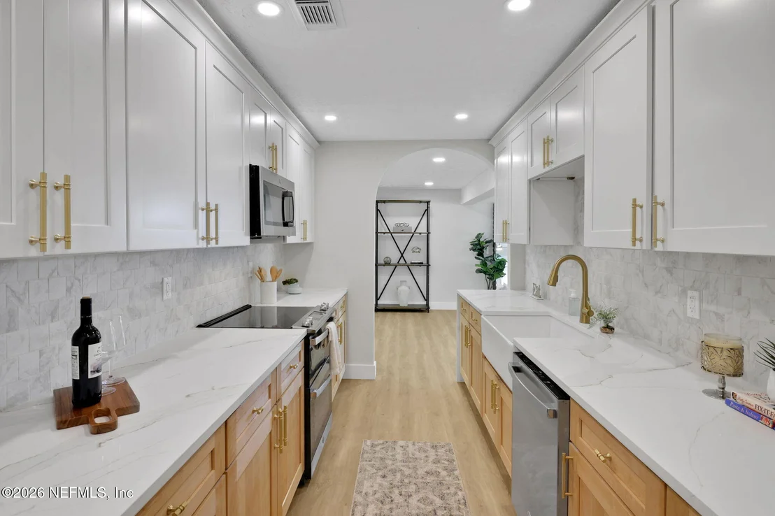 Photo of 509 PENMAN Road