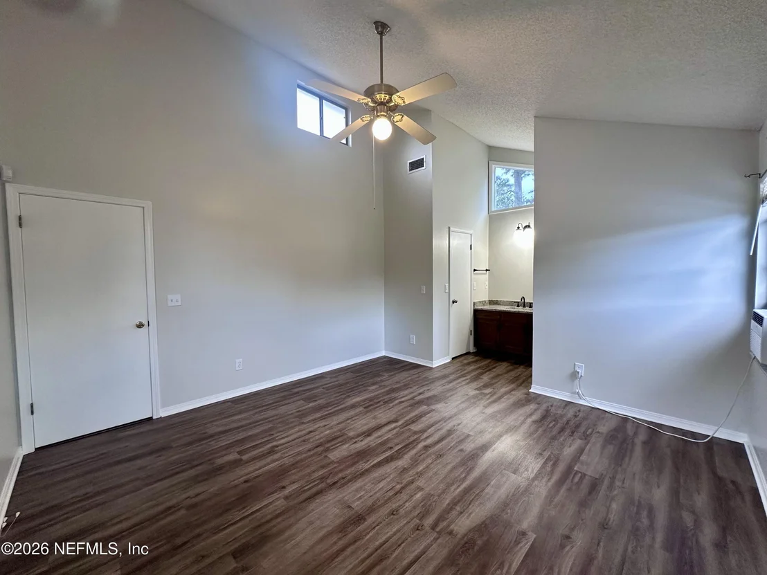 Photo of 6282 ISLAND FOREST Drive