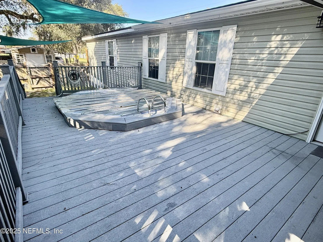 Photo of 2974 LAKESIDE VILLA Road