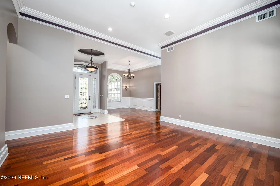 Photo of 707 STANDISH Drive
