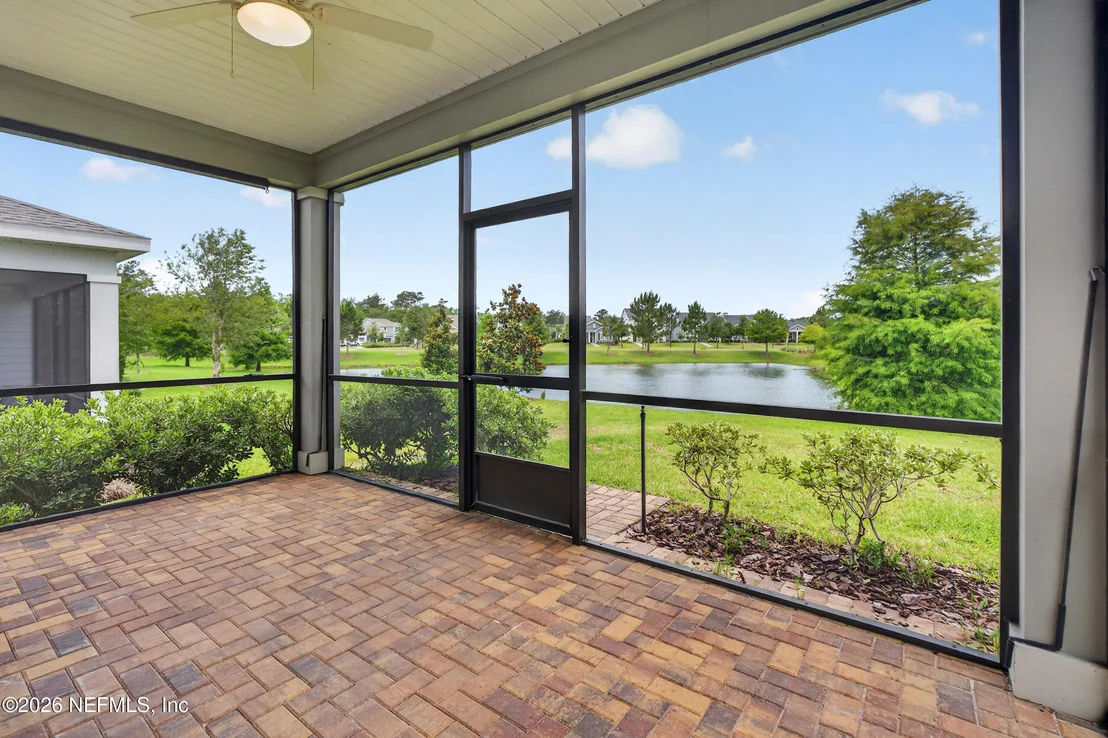 Photo of 253 RIDGEWIND Drive