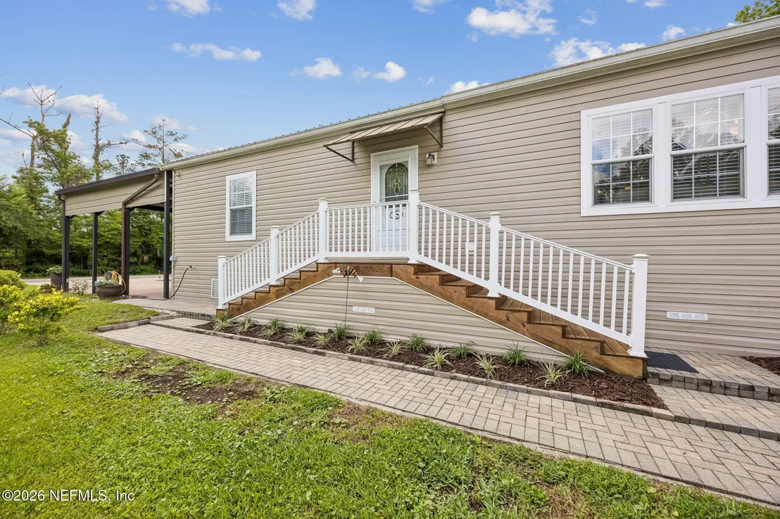 Photo of 329 PARADISE Circle