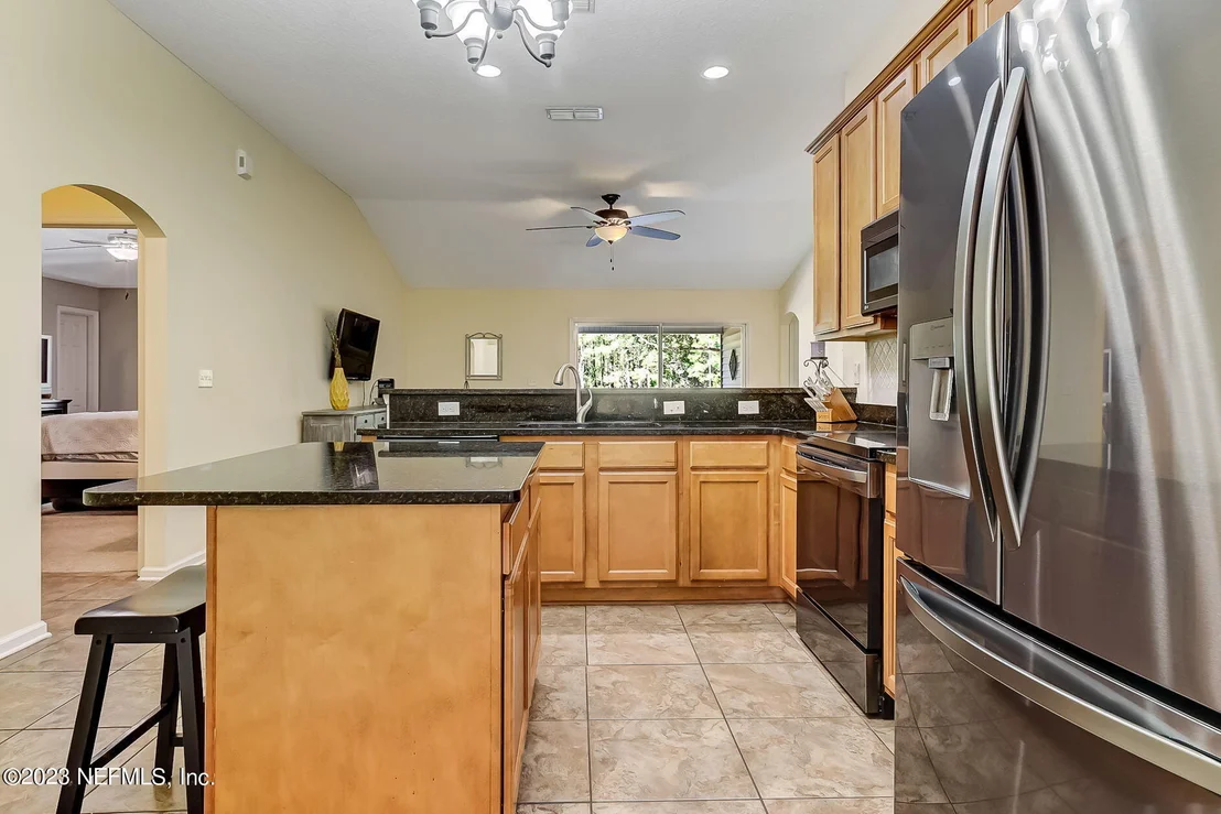 Photo of 9584 BEMBRIDGE MILL Drive