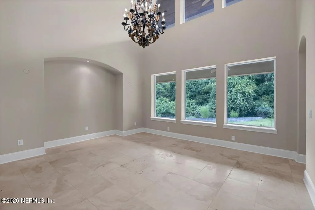 Photo of 164 N RIVER Drive