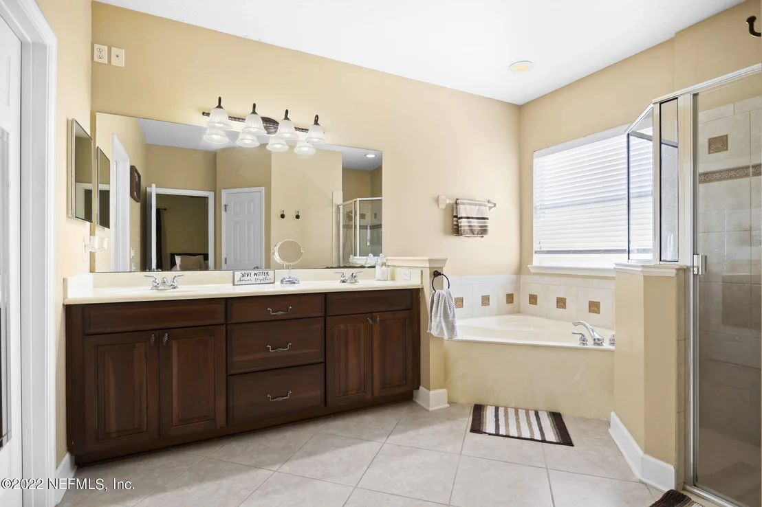 Photo of 65045 RIVER GLEN Parkway