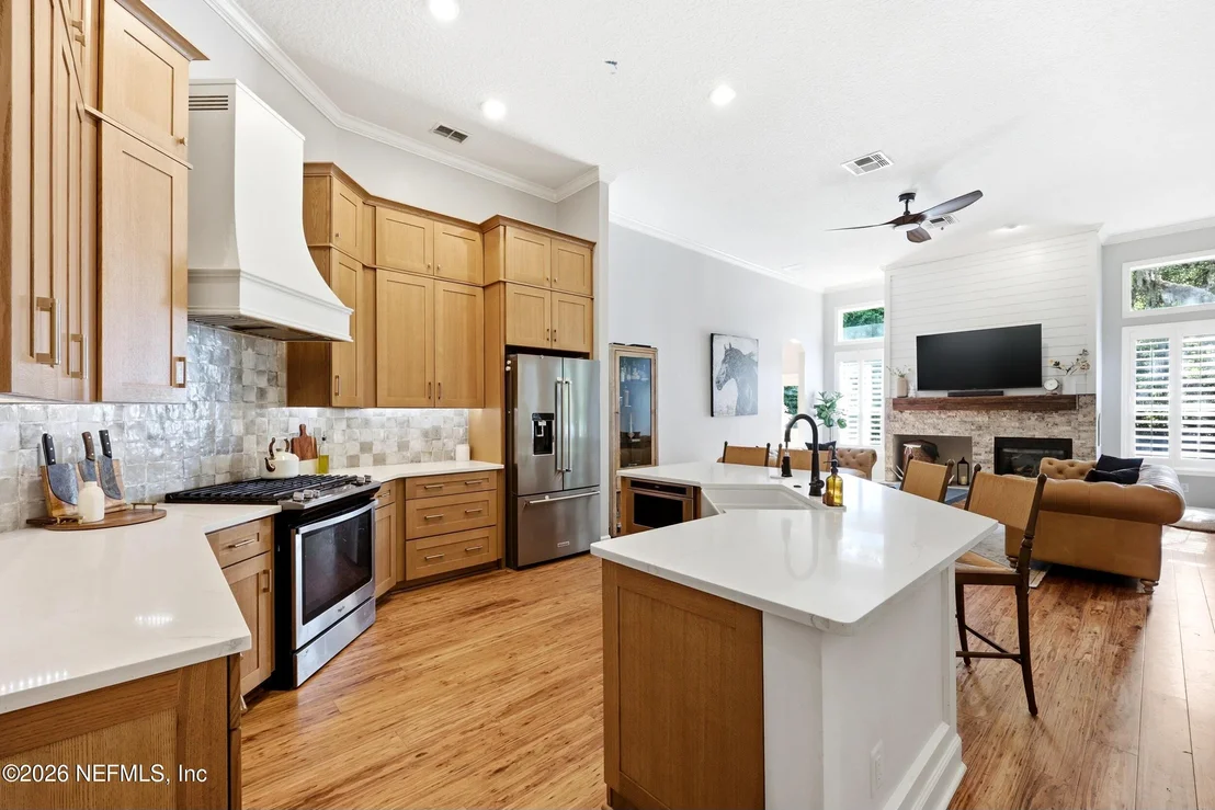 Photo of 125 PARKSIDE Drive