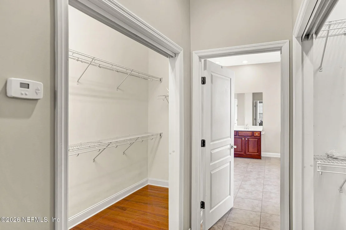 Photo of 1837 FOREST GLEN Way
