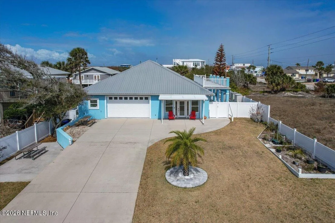 Photo of 204 PALMETTO Avenue